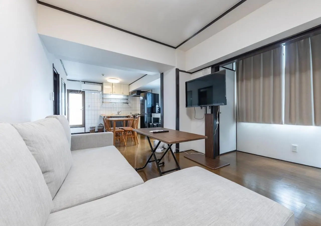 べニールメゾン泉 Apartment Tokyo Japan