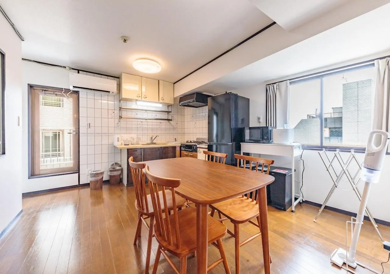 べニールメゾン泉 Apartment Tokyo